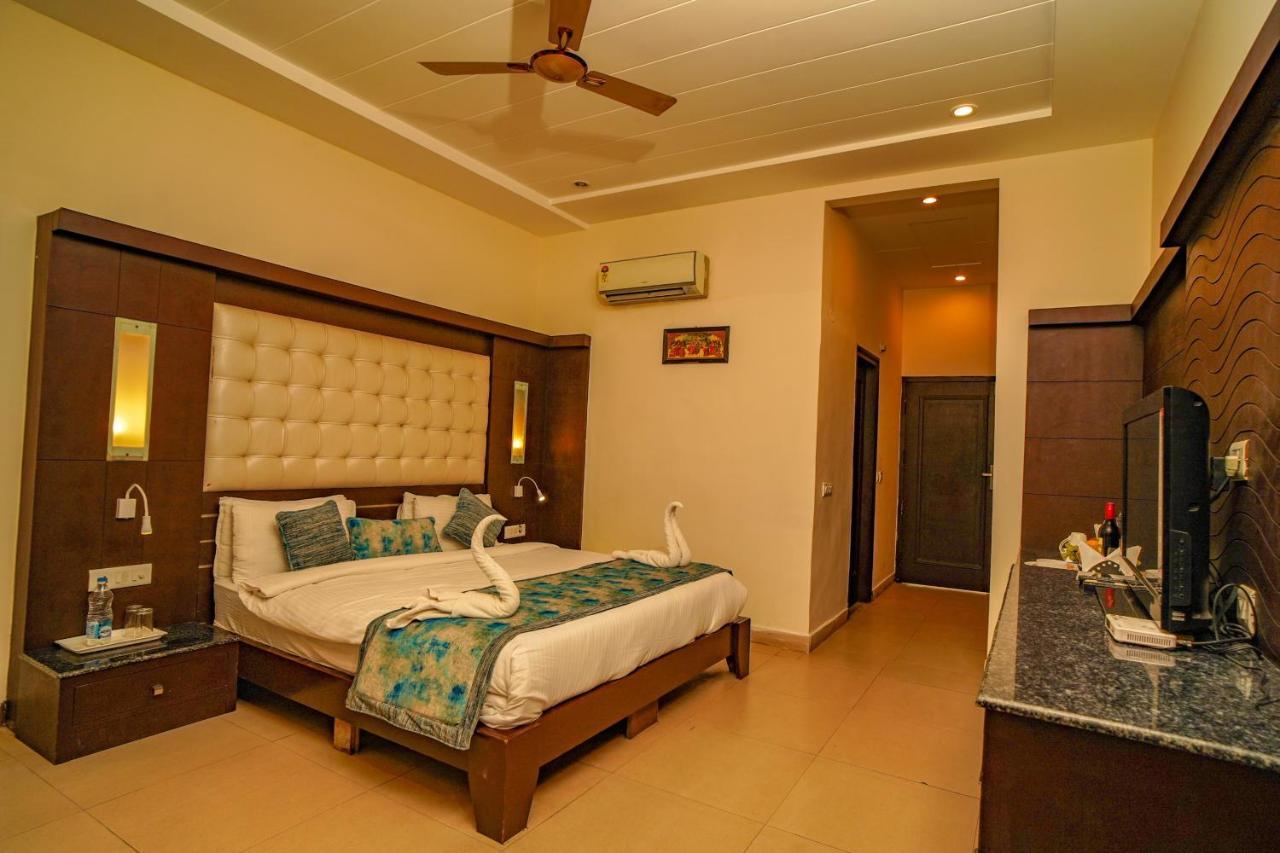 MERAK Resort, Bhīm Tāl Exterior foto